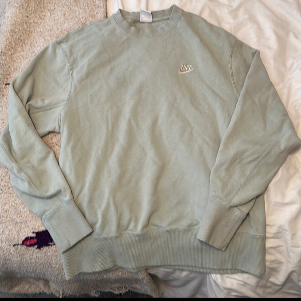 Nike crewneck